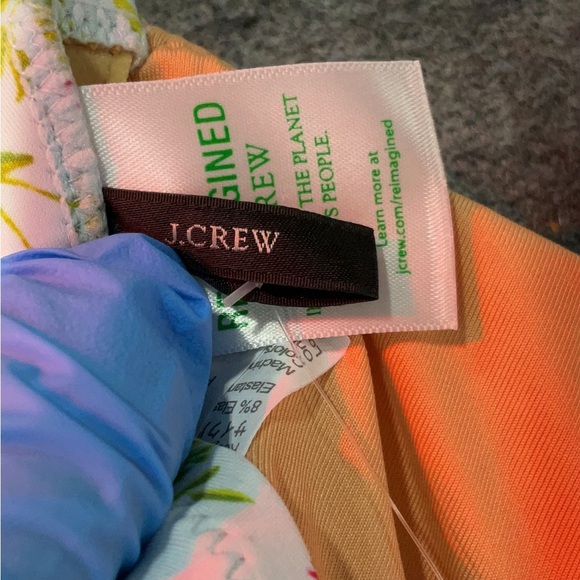 NWT J. Crew Knot Bandeau Bikini Top in Cloud Meadow Floral Print - Picture 3 of 4